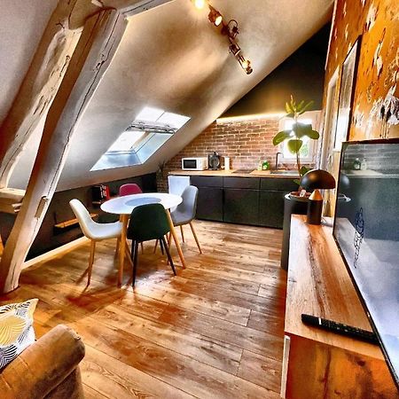 Appartement T2 Quartier Calme / Parking Gratuit Saint-Julien-les-Villas Екстер'єр фото